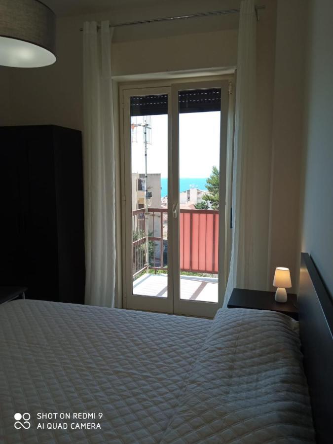 Royal View Apartment Чефалу Екстериор снимка