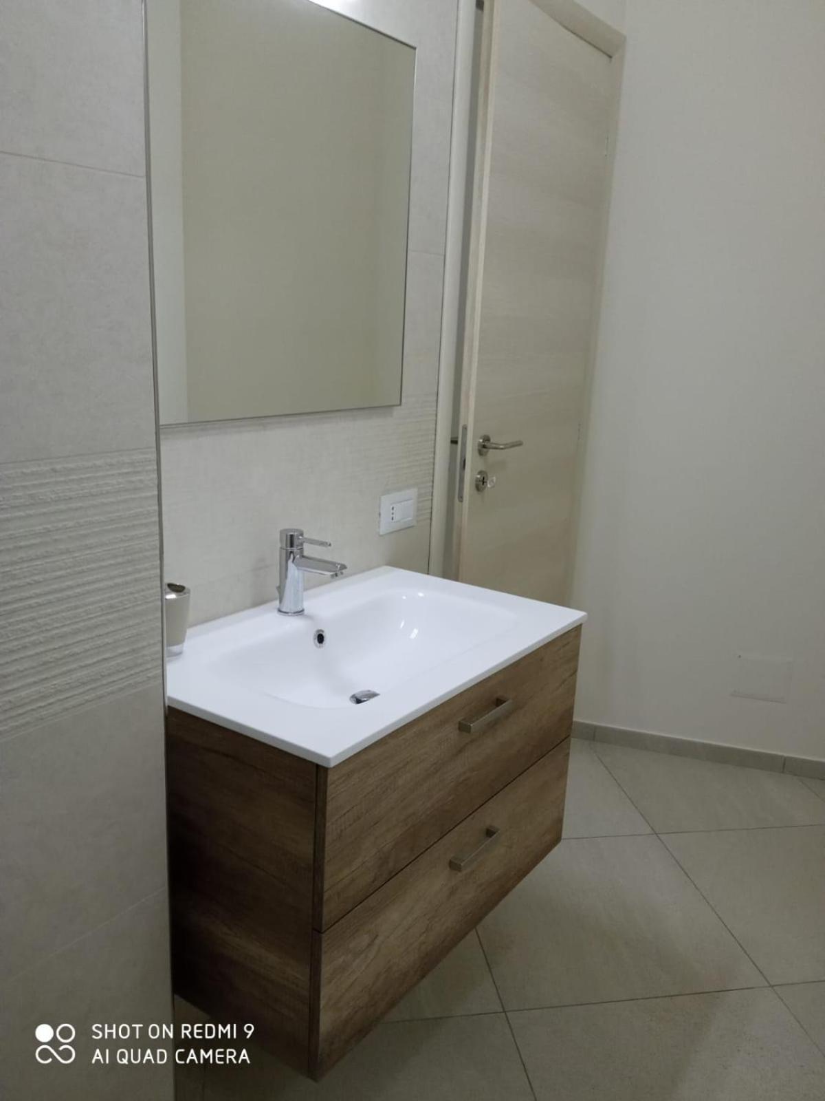 Royal View Apartment Чефалу Екстериор снимка