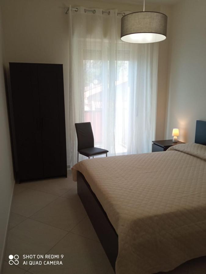 Royal View Apartment Чефалу Екстериор снимка