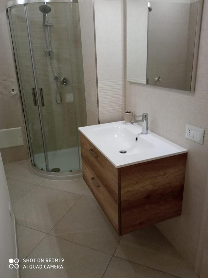 Royal View Apartment Чефалу Екстериор снимка