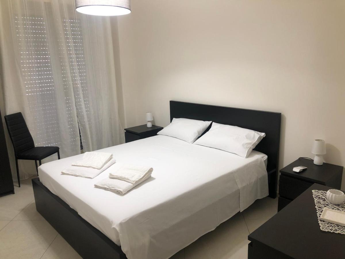Royal View Apartment Чефалу Екстериор снимка
